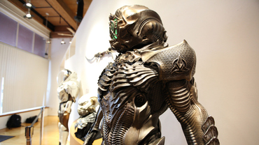 These Star Trek: Discovery Costumes And Props Are Insanely Detailed